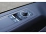 Ford Transit Custom 320 2.5 PHEV L2H1 Sport 233pk | 0,99% Renteactie! | Inklapbare trekhaak | 19 inch lichtmetalen Sport velgen (mat zwart) | Verwarmbaar stuurwiel  | Navigatie systeem | B&O speakers