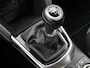 Mazda 2 1.5 Skyactiv-G Signature | Navigatie | Stoelverwarming | Camera achter | LM velgen |