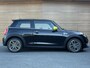 MINI Mini Electric Essential 33 kWh Camera / DAB+ / Navi / Lm Velgen / Clima / Stoelverwarming