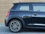 MINI Mini Electric Essential 33 kWh Camera / DAB+ / Navi / Lm Velgen / Clima / Stoelverwarming