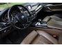 BMW X5 XDrive40d High Executive 7-Persoons Aut. | BMW Individual | Harman-Kardon | Orig. NL | Perl-Silber | Panorama | NAP | HUD |