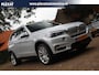 BMW X5 XDrive40d High Executive 7-Persoons Aut. | BMW Individual | Harman-Kardon | Orig. NL | Perl-Silber | Panorama | NAP | HUD |