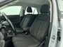 Volkswagen T-Roc 1.0 TSI Style | Parkeersensoren | Trekhaak | Climate Control | Adaptive Cruise Control