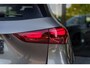 Mercedes-Benz GLA 180 Business Solution AMG | Premium plus pakket | Panoramadak | Memory | Trekhaak | Head-up display | Keyless go |