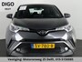 Toyota C-HR 116 PK DYNAMIC URBAN NAVI 1e EIG GARANTIE 6-2028 ! LMV.CLIMA. ADAPTIEF CRUISE CONTROL . KEYLESS ENTRY . ELEKTRISCHE INKLAPBARE SPIEGELS .