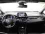 Toyota C-HR 116 PK DYNAMIC URBAN NAVI 1e EIG GARANTIE 6-2028 ! LMV.CLIMA. ADAPTIEF CRUISE CONTROL . KEYLESS ENTRY . ELEKTRISCHE INKLAPBARE SPIEGELS .