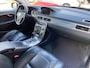 Volvo V70 3.2 Momentum Automaat LEER / NAVI / XENON / TREKHAAK