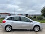 Renault Clio Estate 1.2 TCE Collection Airco Electric pakket Audio-CD/MP3 ABS Cruisecontrol Getint glas Dealeronderhoud Nieuwe Apk