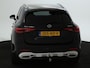 Mercedes-Benz GLC 300e 4MATIC Luxury Line | Trekhaak | Stoel en Stuurverwarming | Memory | Sfeerverlichting | Dode Hoek Ass | Inclusief 24 maanden Mercedes-Benz Certified garantie voor Europa.