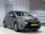 Toyota Yaris 1.5 Hybrid Aspiration | Navigatie | All season banden | Parkeersensoren achter | Dealer onderhouden |
