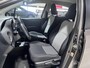 Toyota Yaris 1.5 Hybrid Aspiration | Navigatie | All season banden | Parkeersensoren achter | Dealer onderhouden |