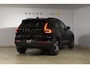 Volvo XC40 T2 129PK Automaat R-Design / Navigatie / Parkeersensoren / Adaptieve Cruise control / R-Design leder-Nubuck bekl. / Dodehoeksensor / Extra getint glas / All season banden