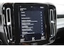 Volvo XC40 T2 129PK Automaat R-Design / Navigatie / Parkeersensoren / Adaptieve Cruise control / R-Design leder-Nubuck bekl. / Dodehoeksensor / Extra getint glas / All season banden