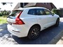 Volvo XC60 2.0 Recharge T6 AWD R-Design PANO, LEER, TREKH.