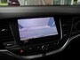 Opel Astra 1.2 Elegance | Stoel en stuurverwarming | Navigatie | Parkeersensoren voor en achter | Trekhaak | Led | Achteruitrijcamera | Lichtmetalen velgen | Keyless entry en start