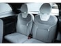 Volvo EX90 Twin Motor Performance Ultra 7p. 111 kWh | Luchtvering | Adaptieve Cruise Control met Pilot Assist | Premium audio by Bowers & Wilkins | Elektrische voorstoelen + stuurwiel met geheugenfunctie | Verwarmbare voorstoelen + stuurwiel + achterbank | Panoramisch dak | 360 Parkeercamera | Alarmklasse III | 4-Zone Climate Control | 22'' Lichtmetalen wielen |
