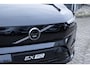 Volvo EX90 Twin Motor Performance Ultra 7p. 111 kWh | Luchtvering | Panoramadak | Premium audio by Bowers & Wilkins | Adaptieve Cruise Control | Elektrische voorstoelen, achterbank en stuurwiel | 360 Parkeercamera | Alarmklasse 3 | Warmtepomp | 22 inch Lichtmetalen velgen |