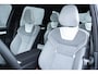 Volvo EX90 Twin Motor Performance Ultra 7p. 111 kWh | Luchtvering | Panoramadak | Premium audio by Bowers & Wilkins | Adaptieve Cruise Control | Elektrische voorstoelen, achterbank en stuurwiel | 360 Parkeercamera | Alarmklasse 3 | Warmtepomp | 22 inch Lichtmetalen velgen |
