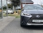 Lexus UX 250h Preference Line | 18inch, Dodehoekherkenning, Keyless, Parkeersensoren, Stoel + Stuurverwarming, Apple CarPlay/Android Auto