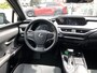 Lexus UX 250h Preference Line | 18inch, Dodehoekherkenning, Keyless, Parkeersensoren, Stoel + Stuurverwarming, Apple CarPlay/Android Auto