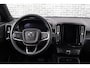 Volvo XC40 Single Motor Extended Range Plus 82 kWh | Adaptive cruise control | Blis| Stoelverwarming | Verwarmd stuurwiel | Warmtepomp | Trekhaak | Google services | Trekhaak | parkeersensoren voor + achter | Parkeercamera | Elektr. bedienbare achterklep met voetsensor | 19" lichtmetalen velgen |