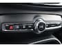Volvo XC40 Single Motor Extended Range Plus 82 kWh | Adaptive cruise control | Blis| Stoelverwarming | Verwarmd stuurwiel | Warmtepomp | Trekhaak | Google services | Trekhaak | parkeersensoren voor + achter | Parkeercamera | Elektr. bedienbare achterklep met voetsensor | 19" lichtmetalen velgen |