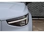 Volvo XC40 Single Motor Extended Range Plus 82 kWh | Adaptive cruise control | Blis| Stoelverwarming | Verwarmd stuurwiel | Warmtepomp | Trekhaak | Google services | Trekhaak | parkeersensoren voor + achter | Parkeercamera | Elektr. bedienbare achterklep met voetsensor | 19" lichtmetalen velgen |