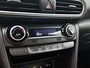 Hyundai Kona 1.0 T-GDI Premium | Trekhaak | Camera | CarPlay | Stoelverw. | Elektrische Stoelen