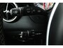 Mercedes-Benz GLA 250 Ambition (TREKHAAK, CAMERA, NAVIGATIE, CRUISE CONTROL, ELEKTR STOELEN, PARKEERSENSOREN)