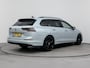 Volkswagen Golf Variant 1.5 eTSI R-Line Edition | Panoramadak | Black Style Pakket | 19" Lichtmetalen Velgen | Elektrische Achterklep | Stoelverwarming | Carplay | 360 Camera | LED Matrix