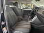 Volkswagen T-Roc 1.0 TSI Life Business Airco - cruise control -  parkeersensoren voor en achter - Navigatie -  Dakrails - Lederen stuurwiel