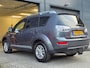 Mitsubishi Outlander 2.4 Inspire 2WD / NAP / CRUISE / AFN. TREKH. / PRIVACY GLASS / ACHTERBANK VERSTELB. / EXTRA SET / NWE BEURT !