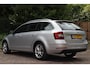 Skoda Octavia Combi 1.5 TSI Greentech Style Business | Carplay | Stoelverwarming | Navi |