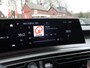Peugeot 3008 1.2 Hybrid 136 Allure * Nieuw Model * Uit voorraad leverbaar * Hybride / Benzine Automaat * Navigatie * Stuur- en Stoel Verwarming * 1/2 Leder Interieur * Parkeer Camera en Sensoren * DAB Radio *  etc.... Zie Foto's * Vingerhoets; Vierde Generatie Eersteklas Service !
