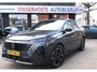 Peugeot 3008 1.2 Hybrid 136 Allure * Nieuw Model * Uit voorraad leverbaar * Hybride / Benzine Automaat * Navigatie * Stuur- en Stoel Verwarming * 1/2 Leder Interieur * Parkeer Camera en Sensoren * DAB Radio *  etc.... Zie Foto's * Vingerhoets; Vierde Generatie Eersteklas Service !