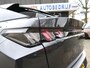 Peugeot 3008 1.2 Hybrid 136 Allure * Nieuw Model * Uit voorraad leverbaar * Hybride / Benzine Automaat * Navigatie * Stuur- en Stoel Verwarming * 1/2 Leder Interieur * Parkeer Camera en Sensoren * DAB Radio *  etc.... Zie Foto's * Vingerhoets; Vierde Generatie Eersteklas Service !
