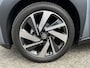 Toyota Aygo X ENVY PARK-SENSOREN CLIMA NAVI CAMERA APPLE/ANDROID 18'' LM-VELGEN AD-CRUISE NL-AUTO 1E-EIGENAAR