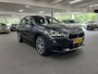 BMW X2 SDrive18i Executive / NL-auto / Navigatie