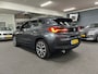 BMW X2 SDrive18i Executive / NL-auto / Navigatie