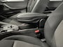 BMW X2 SDrive18i Executive / NL-auto / Navigatie