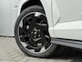 Hyundai Kona Electric N Line 65.4 kWh / Dynamische Routeplanner / Climate Control / Adaptive Cruise Control / 360 Camera / Stoel- & Stuurverwarming / Stoelverkoeling / Snel Leverbaar! /