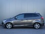 Ford Grand C-Max BWJ 2018 1.0 126 PK Titanium 7p. 7-ZITS | TREKHAAK | CLIMA | STUURVERW. | STOELVERW. | CAMERA | PRIV. GLAS | MULTIFUNCT. STUUR | CRUISE | KEYLESS | ISOFIX