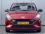 Hyundai i10 1.0 Comfort / Navigatie / Achteruitrijcamera / Parkeersensoren Achter / Airco / Cruise Control / Snel Leverbaar! /