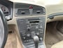Volvo V70 2.4T 200PK Automaat Comfort Line Leder|Cruise|Trekhaak|Allseason