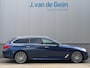 BMW 5-Serie Touring 520i High Executive | M-pakket | Panorama | Trekhaak