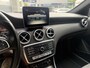 Mercedes-Benz A-klasse 180 Business Solution Automaat,Cruise,Camera,16Inch 123Pk Bj 2017 Dealer onderhouden