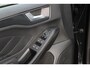 Ford Focus Wagon 1.0 EcoBoost Hybrid ST Line | Adaptive cruise control | Winter Pack | All season banden