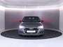 Audi A3 Sportback 40 TFSI e S edition 204 pk S-tronic | Navigatie | Panoramadak | Parkeersensoren (Park assist) | LED koplampen | Stoelverwarming | Lichtmetalen velgen 18" |