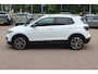 Volkswagen T-Cross 1.0 TSI Style / Trekhaak / Navigatie / Parkeerhulp V+A / 18'' / LED Koplampen / Dodehoek / Stoelverwarming / Apple CarPlay / ACC