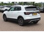 Volkswagen T-Cross 1.0 TSI Style / Trekhaak / Navigatie / Parkeerhulp V+A / 18'' / LED Koplampen / Dodehoek / Stoelverwarming / Apple CarPlay / ACC